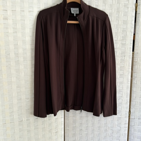 Lynn Ritchie Silver Funnel Neck Jacket. 75% Viscose, 20% Polyester, 5% Spandex - Picture 3 of 5